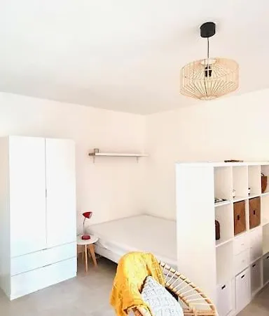 Apartment Cosy Proche Tram Parking Prive *